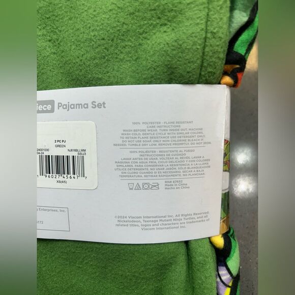 Nickelodeon Kids' 2-Piece Teenage Mutant Ninja Turtles Pajama Set - Picture 8 of 11